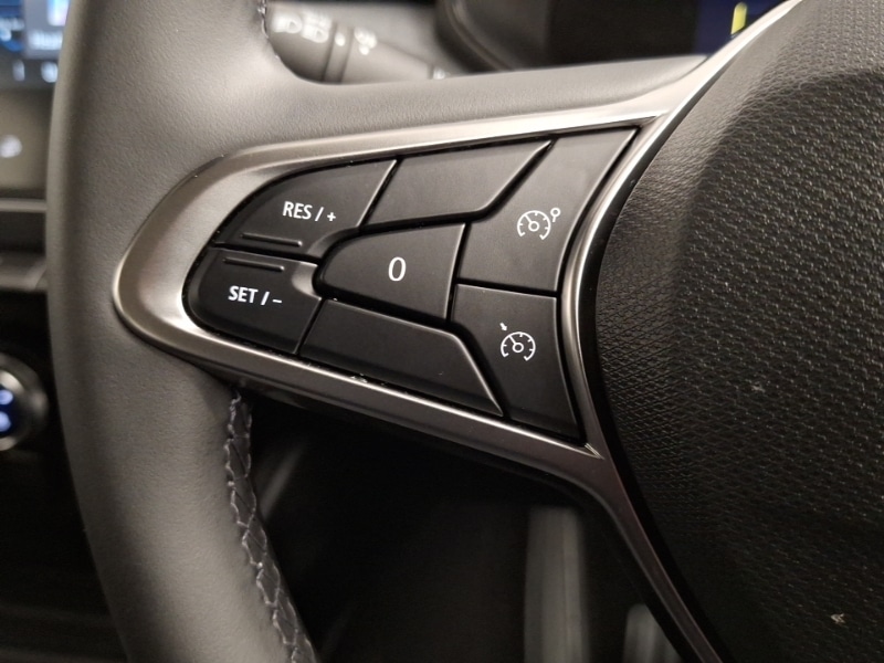 Used Renault Clio 2025 for sale - 77273120: Photo 16