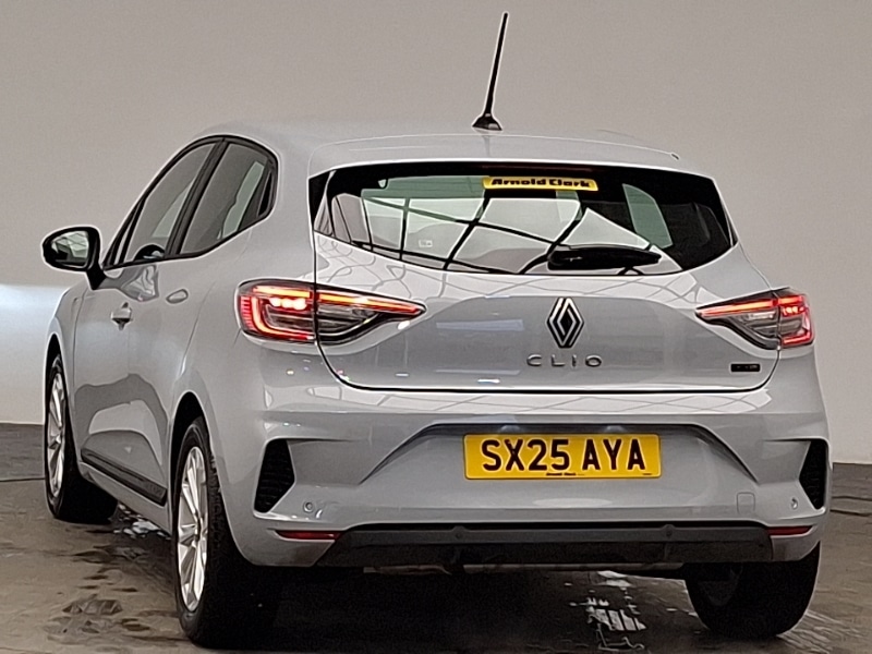 Used Renault Clio 2025 for sale - 77273120: Photo 3