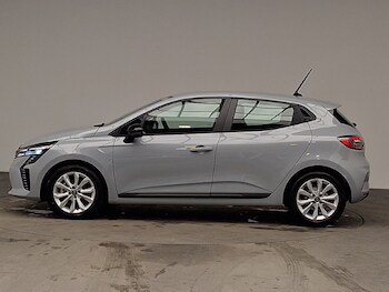 Used Renault Clio 2025 for sale - 77273120: Photo