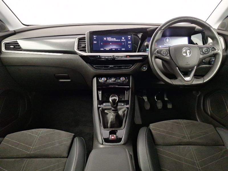 Used Vauxhall Grandland 2023 for sale - 77969310: Photo 2