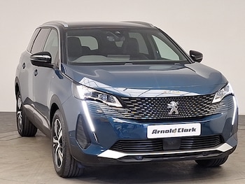 Used Peugeot 5008 2023 for sale - 79207677: Photo