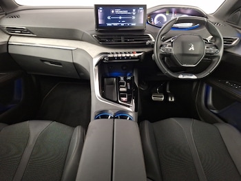 Used Peugeot 5008 2023 for sale - 79207677: Photo