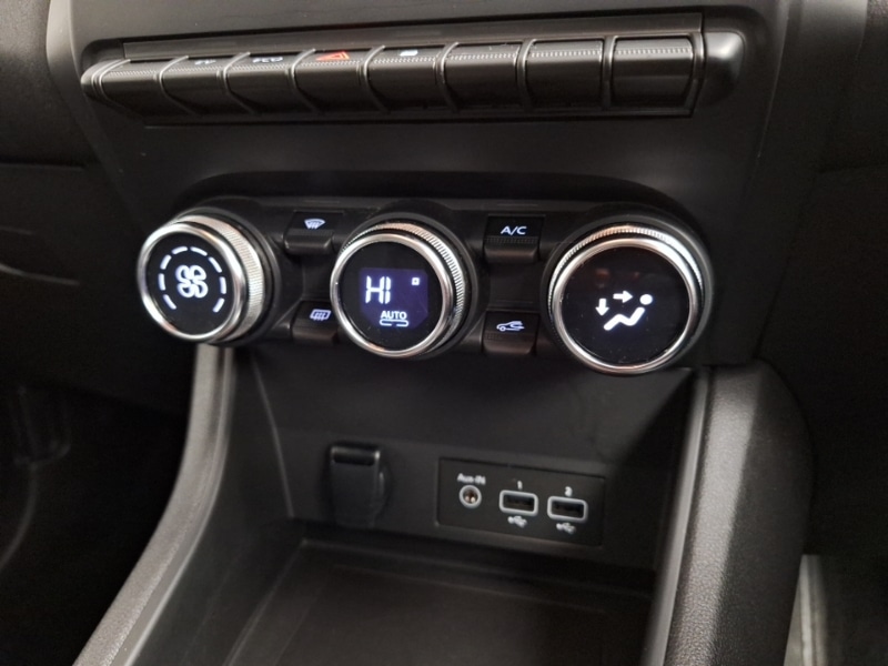 Used Renault Captur 2023 for sale - 77585143: Photo 13