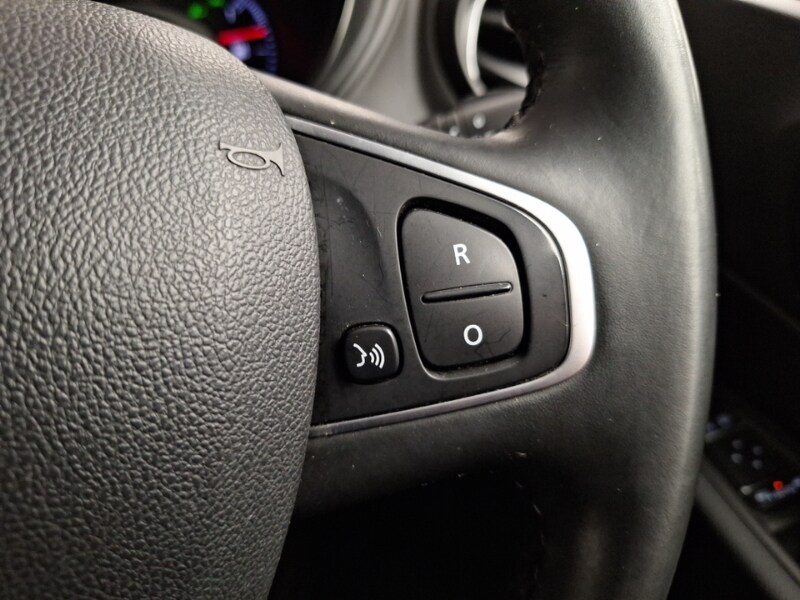 Used Renault Captur 2018 for sale - 77325184: Photo 17