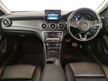 Used Mercedes-Benz GLA 2018 for sale - 75762741: Photo