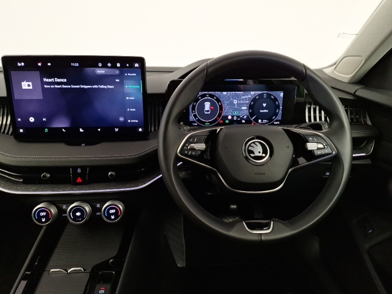 Used Skoda Superb 2024 for sale - 77165192: Photo 7