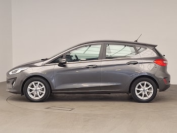 Used Ford Fiesta 2018 for sale - 75702201: Photo