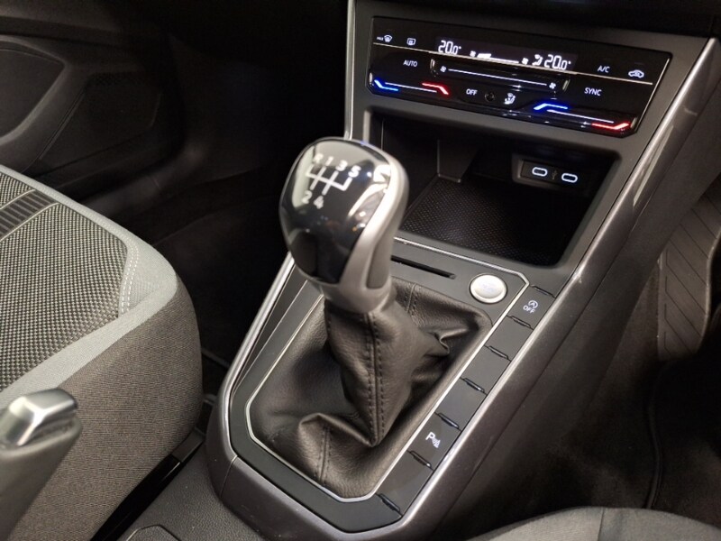 Used Volkswagen Polo 2023 for sale - 76493564: Photo 16