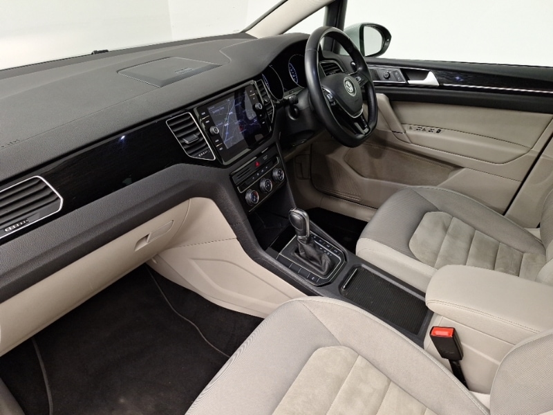 Used Volkswagen Golf SV 2018 for sale - 76932398: Photo 5