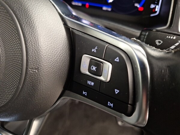 Used Volkswagen T-Roc 2019 for sale - 75506186: Photo 18