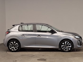 Used Peugeot 208 2025 for sale - 77750686: Photo