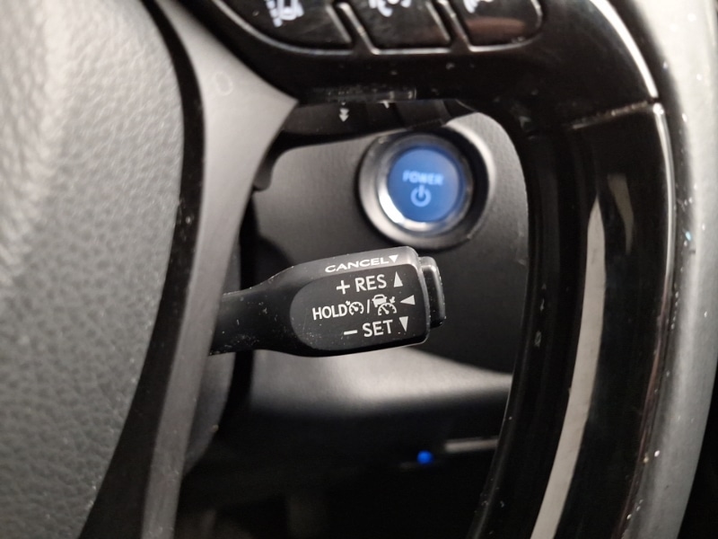 Used Toyota C-HR 2018 for sale - 77881689: Photo 19