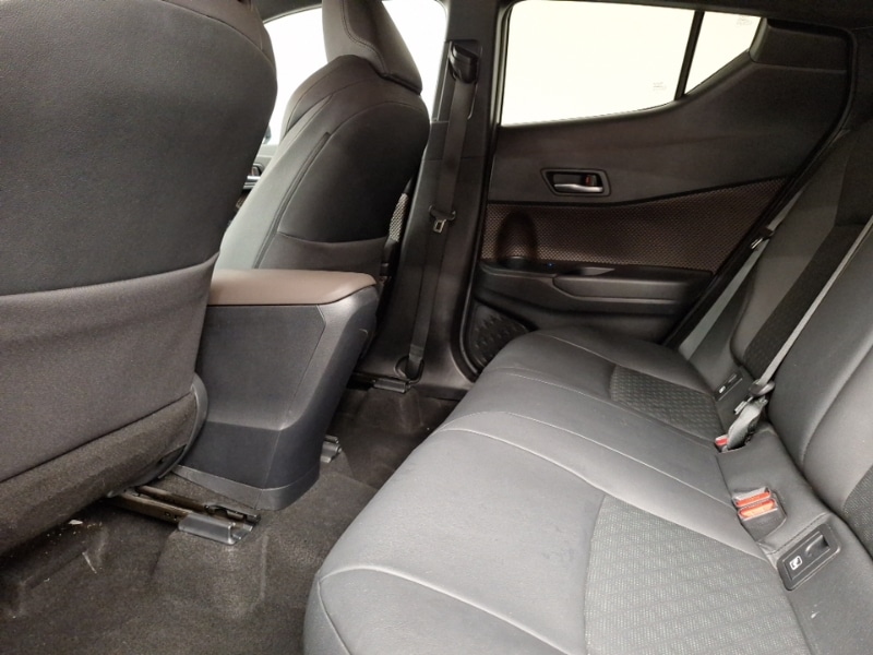 Used Toyota C-HR 2018 for sale - 77881689: Photo 6