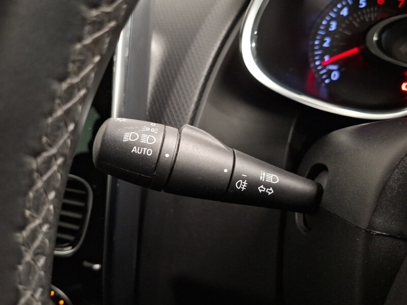 Used Renault Clio 2019 for sale - 77907618: Photo 18