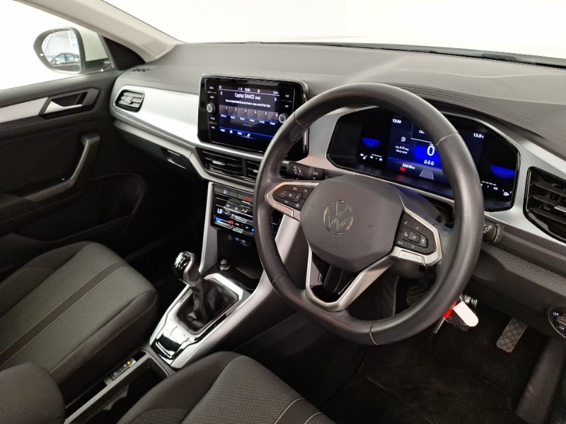 Used Volkswagen T-Roc 2022 for sale - 76151038: Photo 11