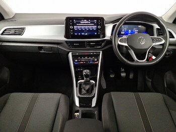 Used Volkswagen T-Roc 2022 for sale - 76151038: Photo 2