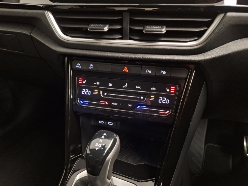 Used Volkswagen T-Roc 2025 for sale - 77338182: Photo 16