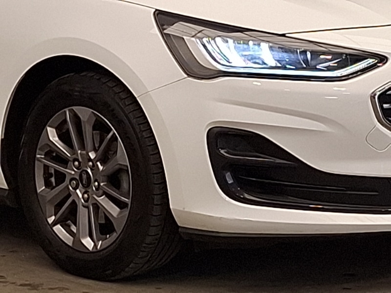 Used Ford Focus 2023 for sale - 78147277: Photo 9