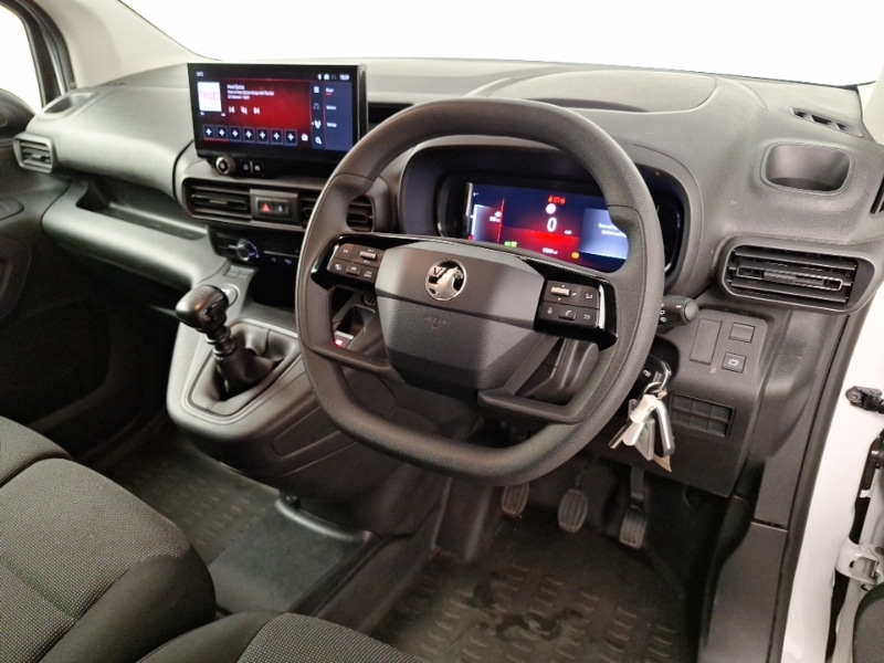 Used Vauxhall Combo 2024 for sale - 76864619: Photo 2