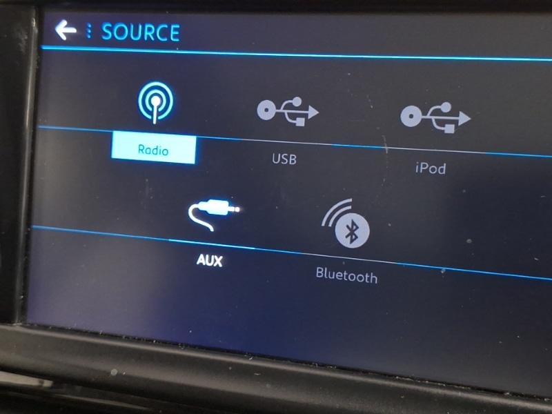 Used Peugeot 2008 2017 for sale - 76974962: Photo 19