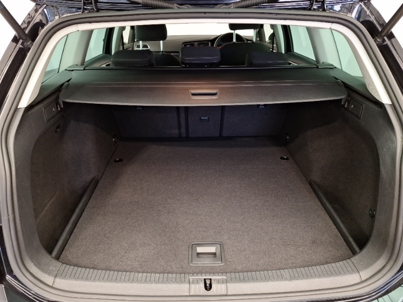 Used Volkswagen Golf 2019 for sale - 78114161: Photo 8