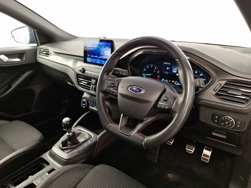 Used Ford Focus 2019 for sale - 76354480: Photo 11