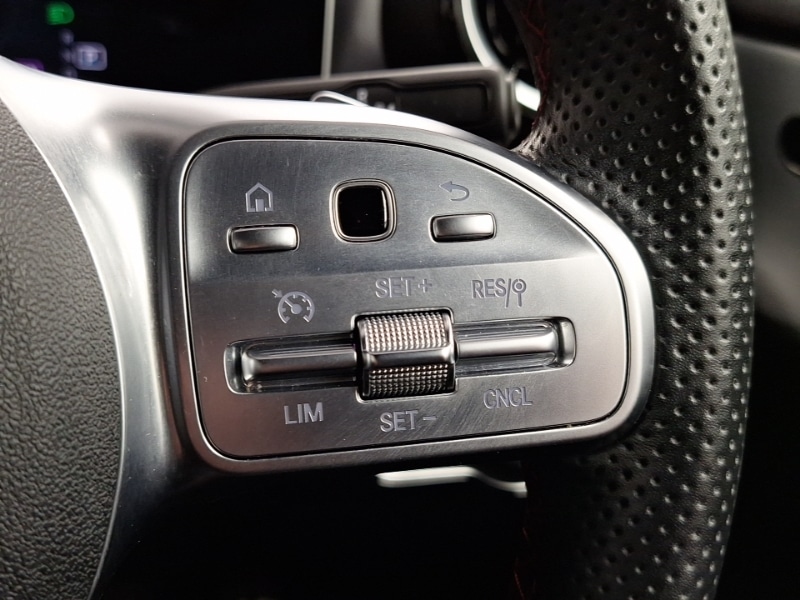 Used Mercedes-Benz A-Class 2018 for sale - 77822982: Photo 17