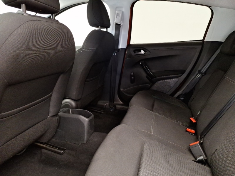 Used Peugeot 208 2018 for sale - 78023688: Photo 6