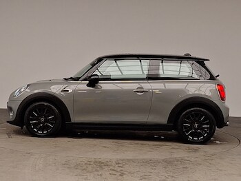 Used MINI Hatch 2019 for sale - 77852451: Photo