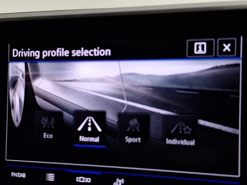 Used Volkswagen T-Roc 2025 for sale - 77114526: Photo 16