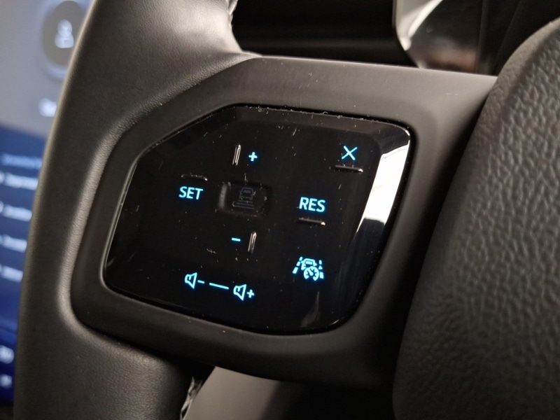 Used Ford Explorer 2025 for sale - 76880064: Photo 18