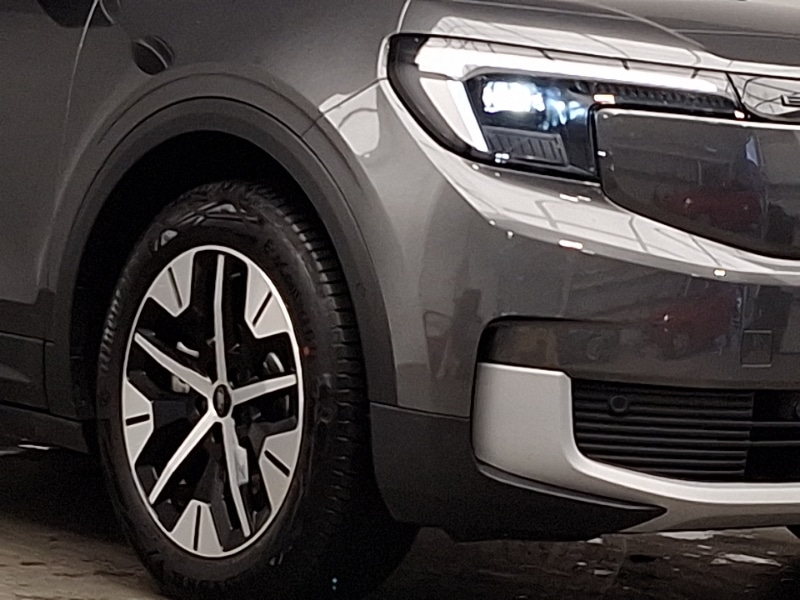 Used Ford Explorer 2025 for sale - 76880064: Photo 9