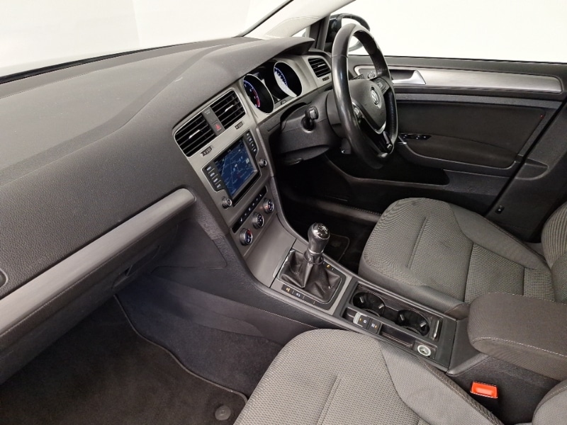 Used Volkswagen Golf 2016 for sale - 76970466: Photo 5