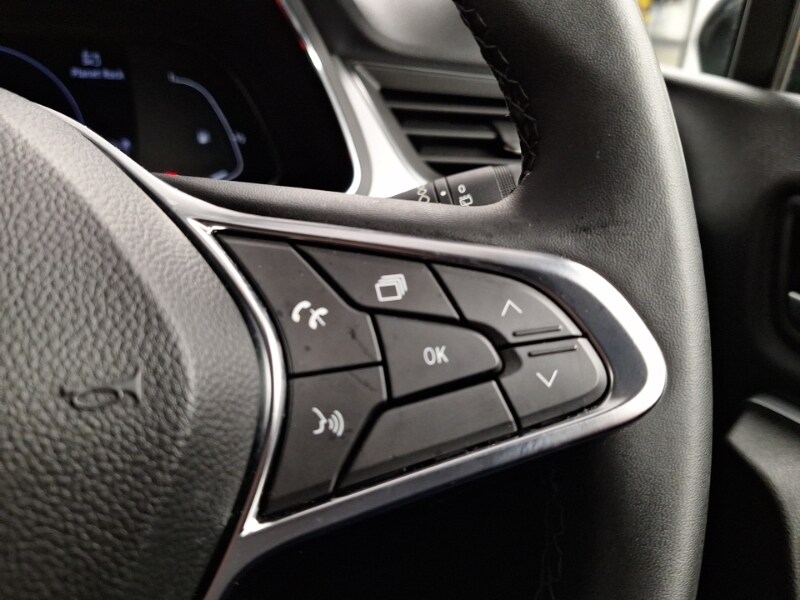 Used Renault Captur 2022 for sale - 77197616: Photo 17