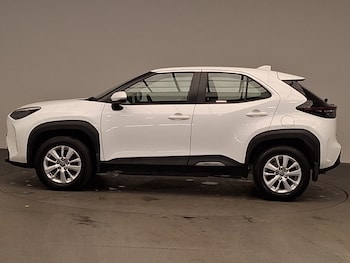 Used Toyota Yaris Cross 2022 for sale - 75837425: Photo