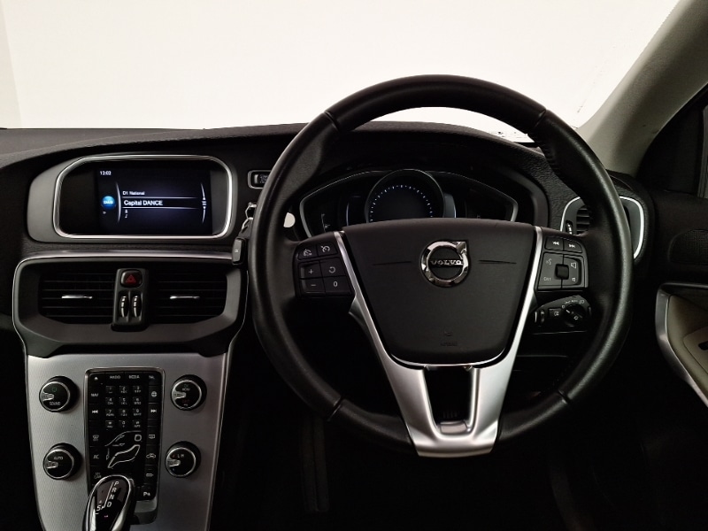 Used Volvo V40 2018 for sale - 77019800: Photo 7