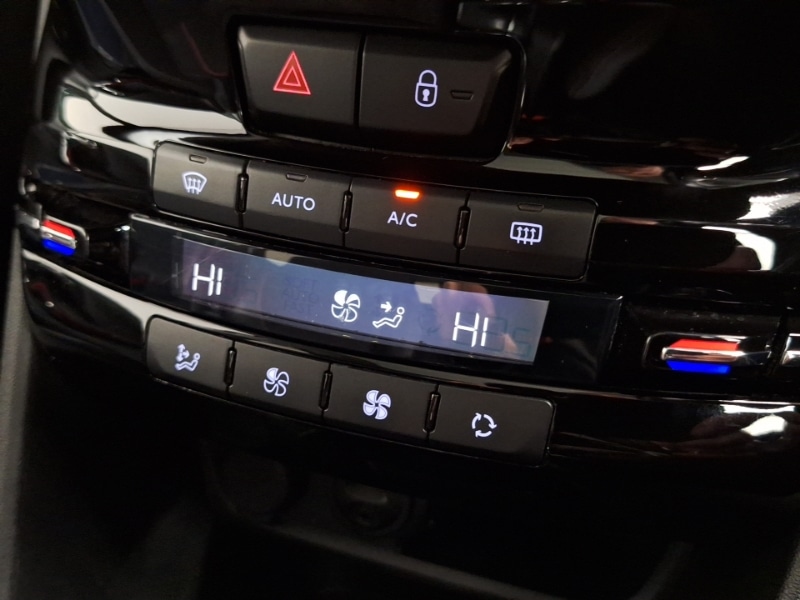 Used Peugeot 2008 2017 for sale - 76842669: Photo 14