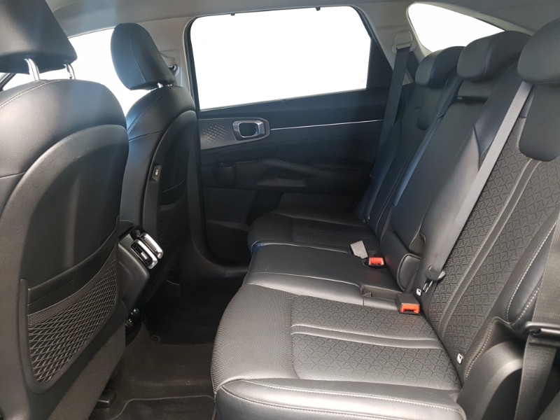 Used Kia Sorento 2021 for sale - 76624344: Photo 6