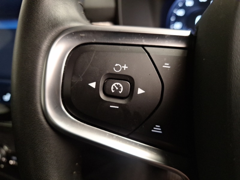 Used Volvo XC40 2020 for sale - 76543442: Photo 15