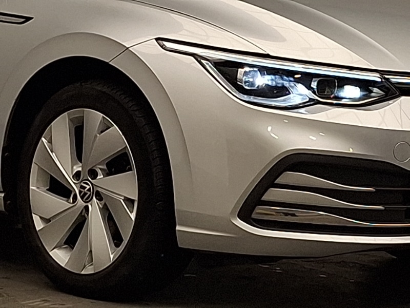 Used Volkswagen Golf 2021 for sale - 76465199: Photo 9