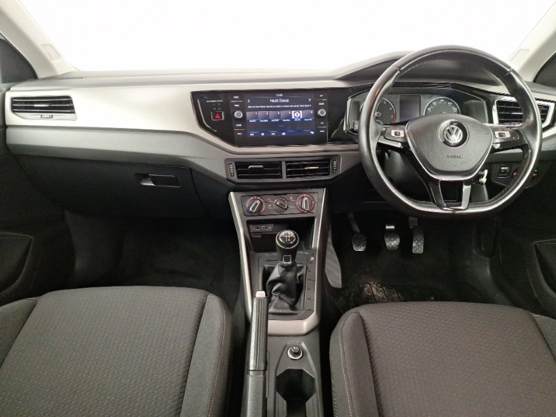 Used Volkswagen Polo 2018 for sale - 76408197: Photo 2