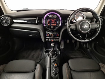 Used MINI Hatch 2018 for sale - 78411257: Photo