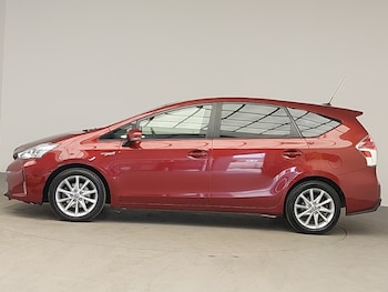 Used Toyota Prius+ 2020 for sale - 75514261: Photo