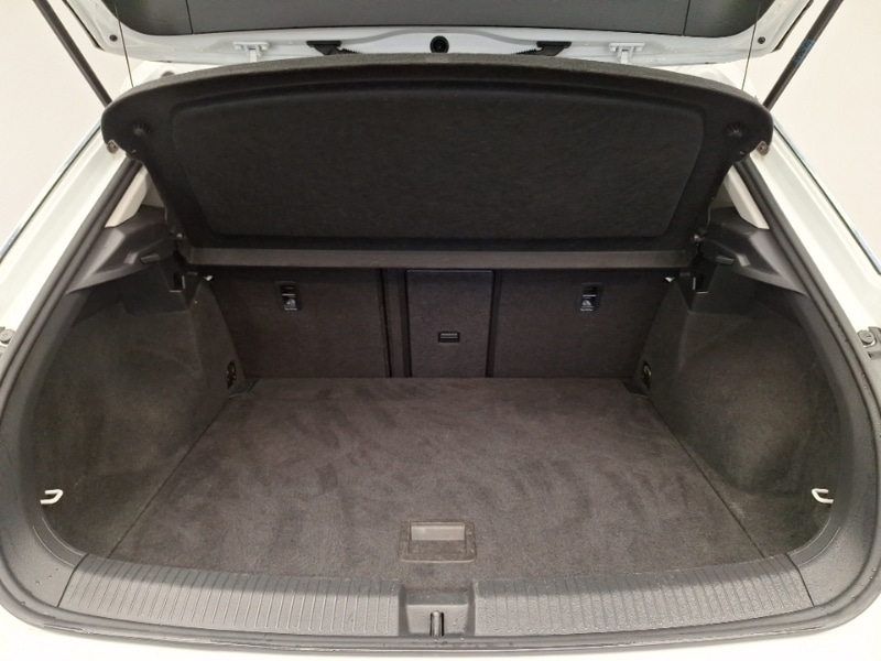 Used Volkswagen T-Roc 2018 for sale - 76187721: Photo 8