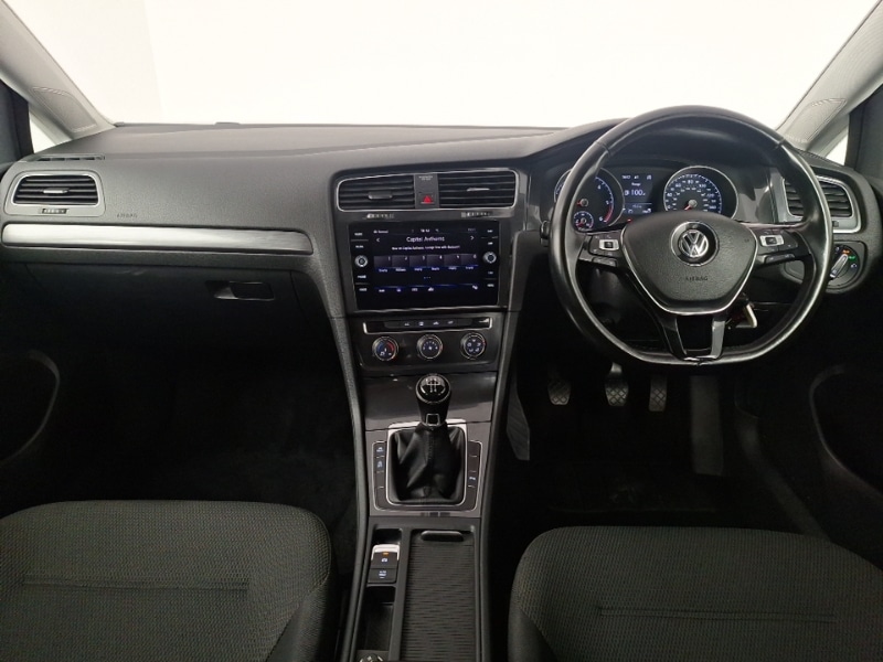 Used Volkswagen Golf 2018 for sale - 76427683: Photo 2