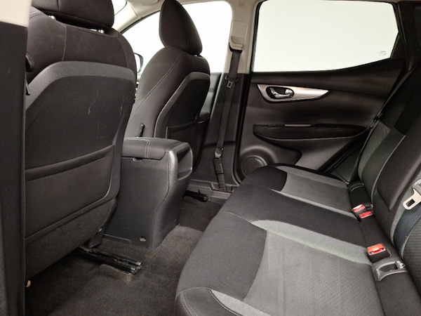 Used Nissan Qashqai 2018 for sale - 76289324: Photo 6