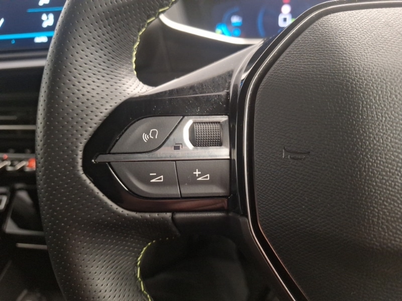 Used Peugeot 2008 2023 for sale - 78099289: Photo 17