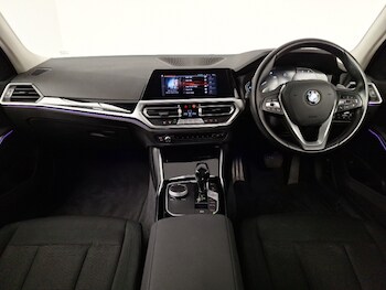 Used BMW 3 Series 2021 for sale - 76964066: Photo