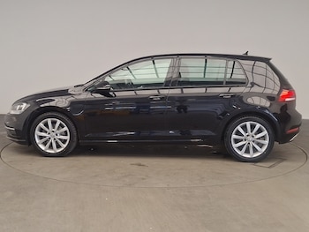 Used Volkswagen Golf 2017 for sale - 79139654: Photo