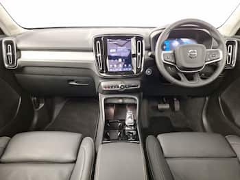 Used Volvo XC40 2025 for sale - 79635931: Photo